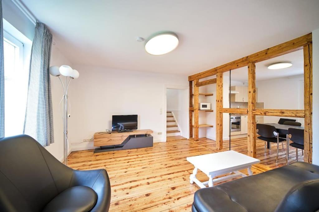 Grosszuegige Wohnung Auf Dem Hof Historischen Muehle Holzhausen  Bagian luar foto