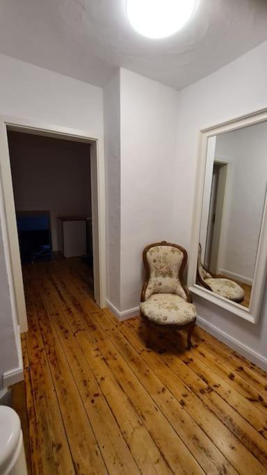 Grosszuegige Wohnung Auf Dem Hof Historischen Muehle Holzhausen  Bagian luar foto