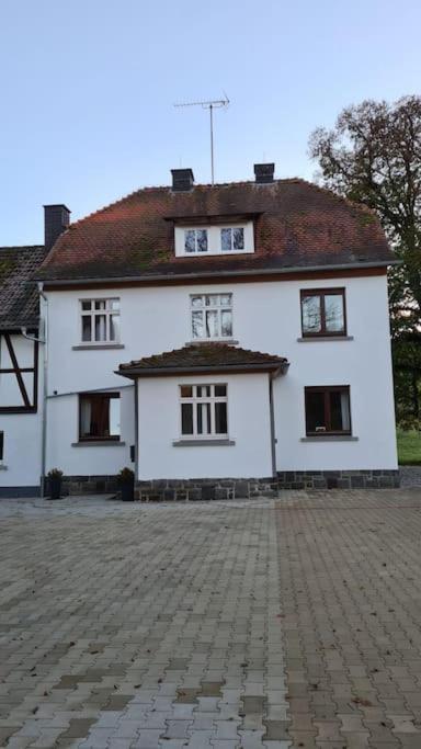 Grosszuegige Wohnung Auf Dem Hof Historischen Muehle Holzhausen  Bagian luar foto